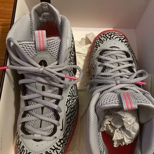 Nike foam posite kids